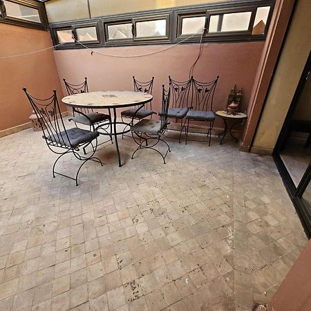Appartement Douillet Au Centre Gueliz Marrakesch Exterior foto